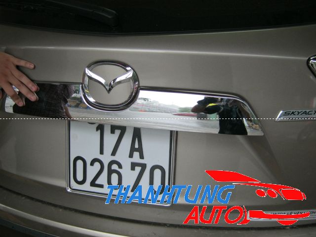 Ốp tay mở cốp xi mạ cho xe Mazda CX5