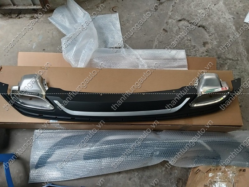 Lip chia pô mẫu mercedes cho xe mazda cx5 2018