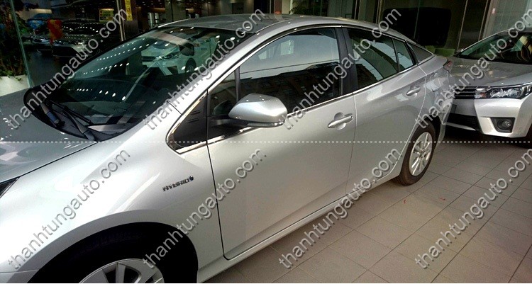Nẹp viền khung kính cho Toyota Prius 2016-2018