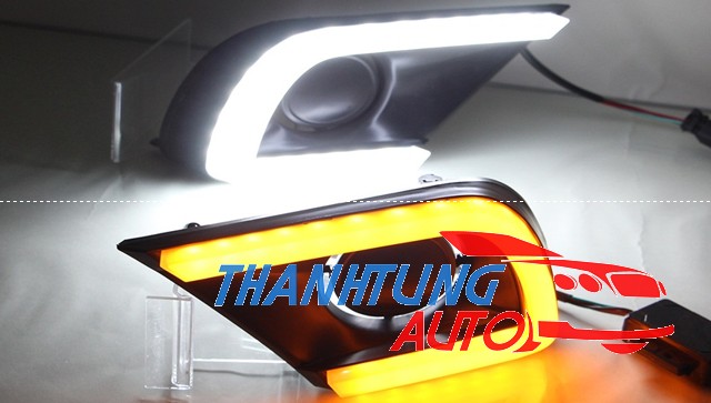 Ốp đèn gầm Led Daytime cho xe Innova 2012-2014 mẫu led khối