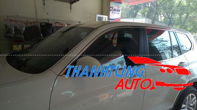 Nẹp chân kính, nẹp inox viền khung kính cho BMW X3