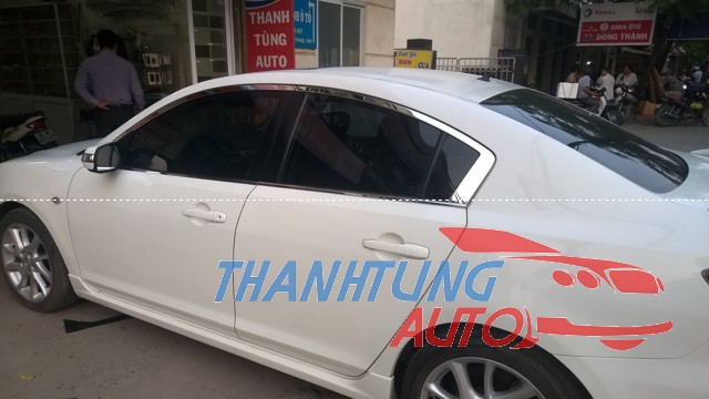 Nẹp chân kính, nẹp inox viền khung kính cho Mazda3 2005 - 2009