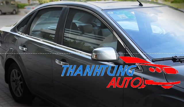 Nẹp chân kính, nẹp viền khung kính cho Focus sedan 2009 - 2011