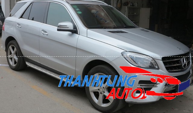 Nẹp inox viền cong kính cho Mercedes ML350