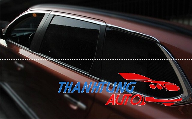 Nẹp inox viền cong kính cho Mitsubishi Outlander 2017-2020